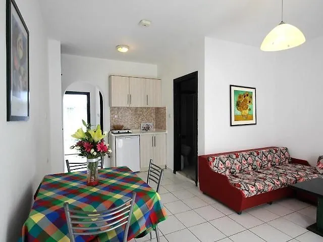 Maison 48 Apart Hotel Gumbet